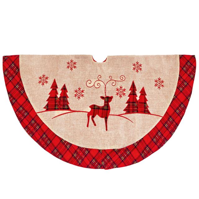 Reindeer Christmas Tree Skirt | Christmas decoration | Shelf Edge